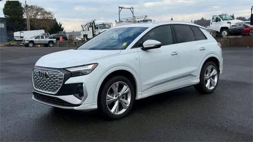 2023 Audi Q4 e-tron 50 Premium Plus