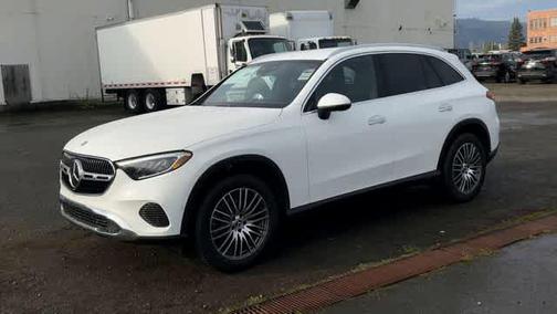 Polar White 2026 Mercedes-Benz GLC 300 Base 4MATIC