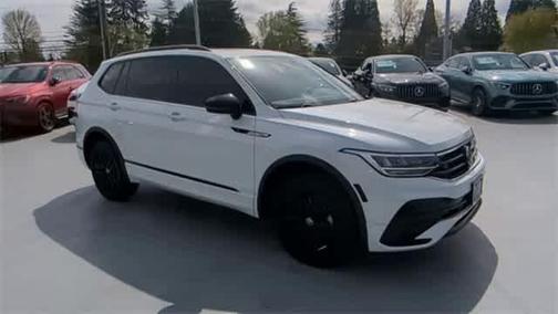 2022 Volkswagen Tiguan 2.0T SE R-Line Black