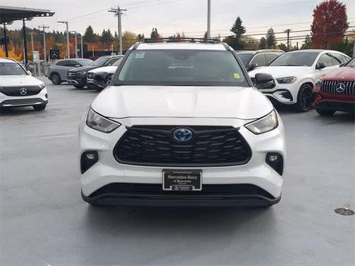 2024 Toyota Highlander Hybrid XLE