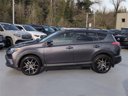 2016 Toyota RAV4 SE