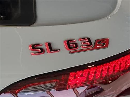 2025 Mercedes-Benz AMG SL 63 S E Performance