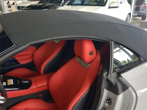2025 Mercedes-Benz AMG SL 63 S E Performance
