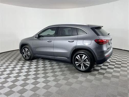 2025 Mercedes-Benz GLA 250 Base 4MATIC