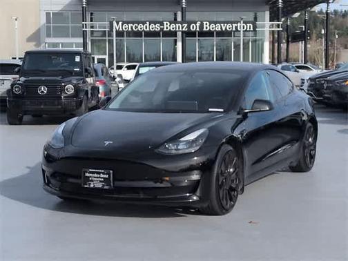 2023 Tesla Model 3 Performance