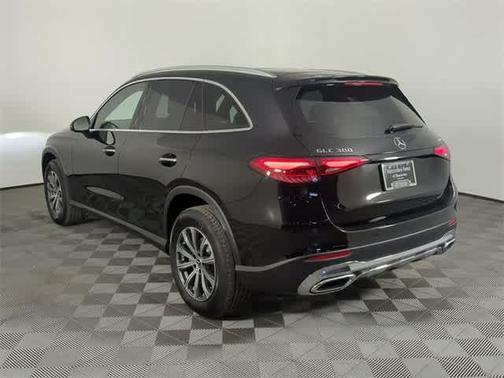 2026 Mercedes-Benz GLC 300 Base 4MATIC