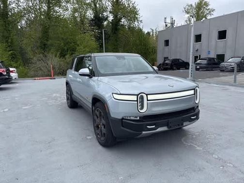 2023 Rivian R1S Adventure Quad Motor Large Pack
