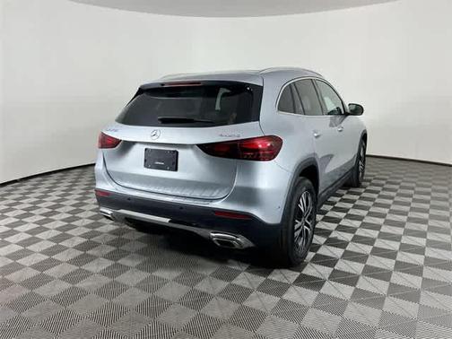 2025 Mercedes-Benz GLA 250 Base 4MATIC