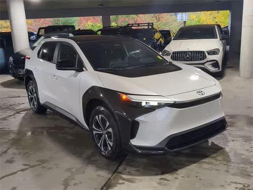 2024 Toyota bZ4X XLE