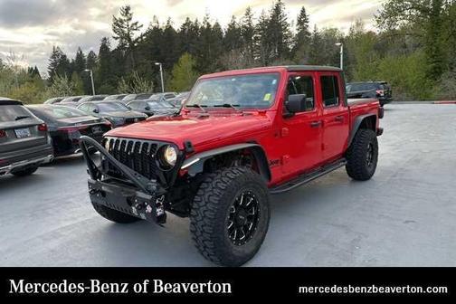 2022 Jeep Gladiator Sport
