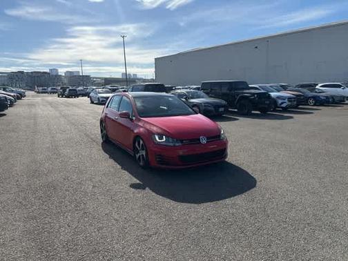 2016 Volkswagen Golf GTI SE