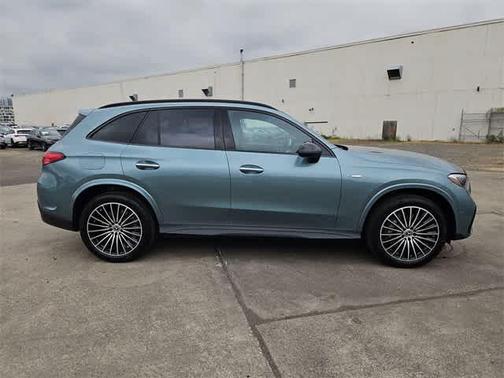 2025 Mercedes-Benz GLC 350e Base 4MATIC