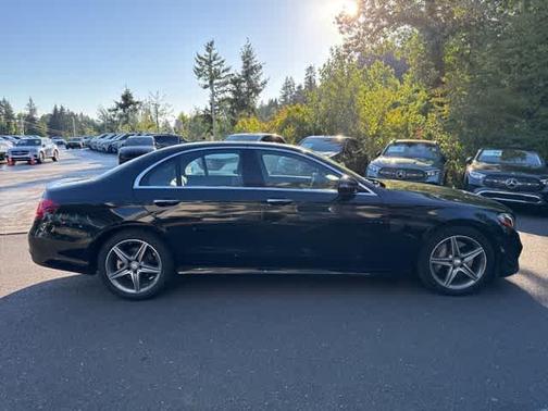 2017 Mercedes-Benz E-Class E 300 Luxury