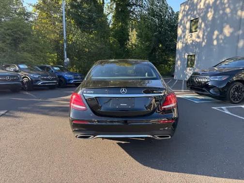 2017 Mercedes-Benz E-Class E 300 Luxury