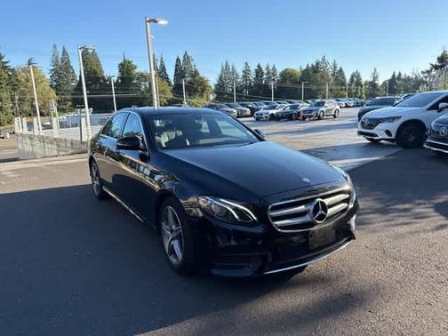 2017 Mercedes-Benz E-Class E 300 Luxury