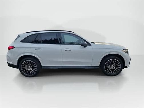 2026 Mercedes-Benz GLC 300 Base 4MATIC