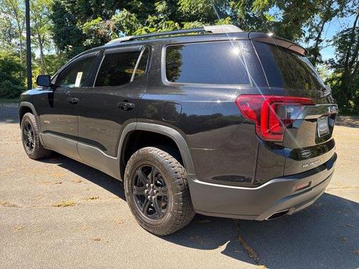 Black 2021 GMC Acadia AT4