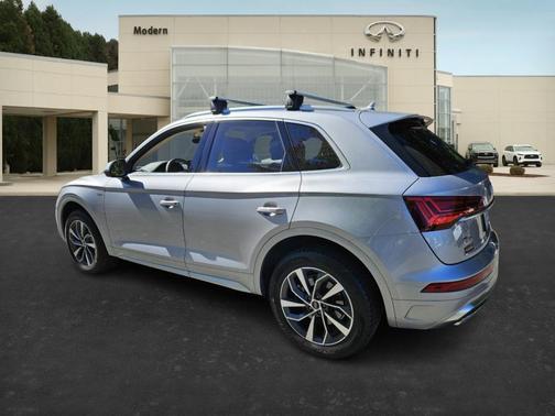 2024 Audi Q5 45 S line quattro Premium