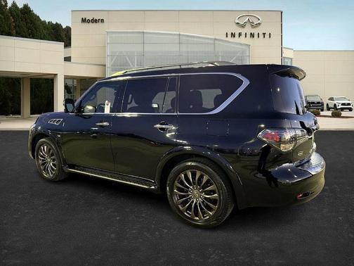 2017 INFINITI QX80 Limited