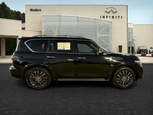 2017 INFINITI QX80 Limited