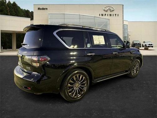 2017 INFINITI QX80 Limited