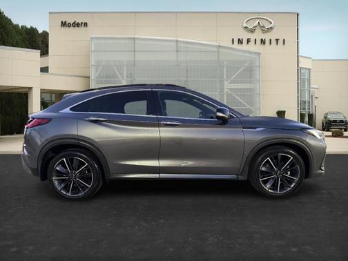 2023 INFINITI QX55 LUXE