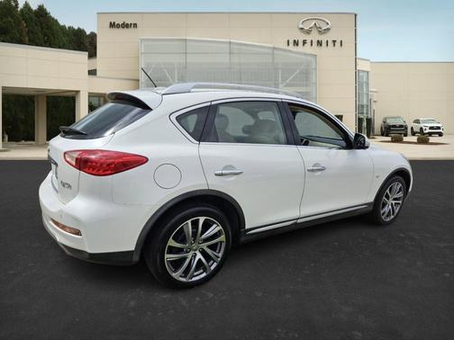 2017 INFINITI QX50 Base