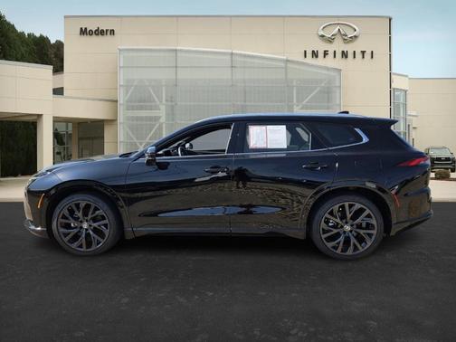 2025 Toyota Crown Signia LIMITED
