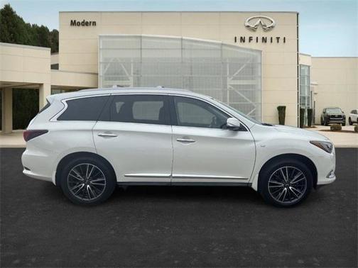 2016 INFINITI QX60 Base