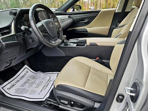 2020 Lexus ES 350 Base