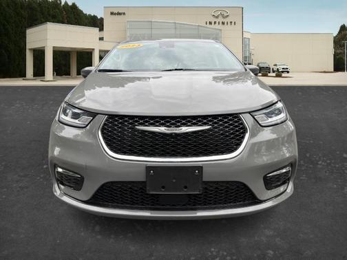 Gray 2023 Chrysler Pacifica Touring-L