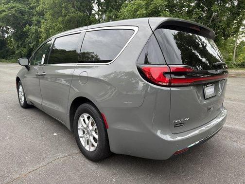 Gray 2023 Chrysler Pacifica Touring-L