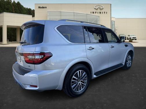 2023 Nissan Armada SL
