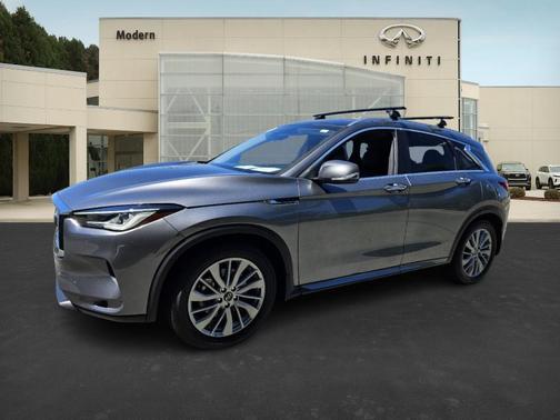 2024 INFINITI QX50 Luxe