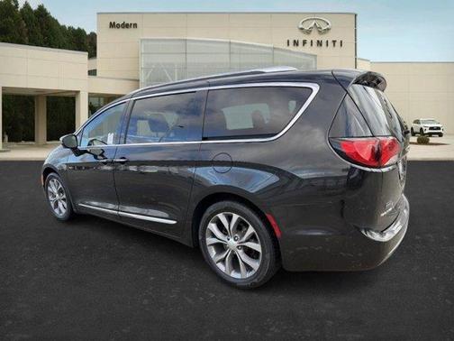 2019 Chrysler Pacifica Limited