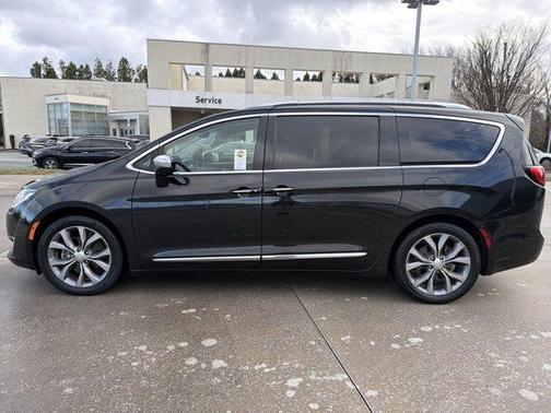 2019 Chrysler Pacifica Limited