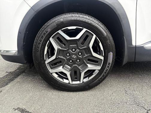 White 2023 Hyundai SANTA FE Limited