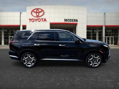 Black 2024 Hyundai PALISADE Limited