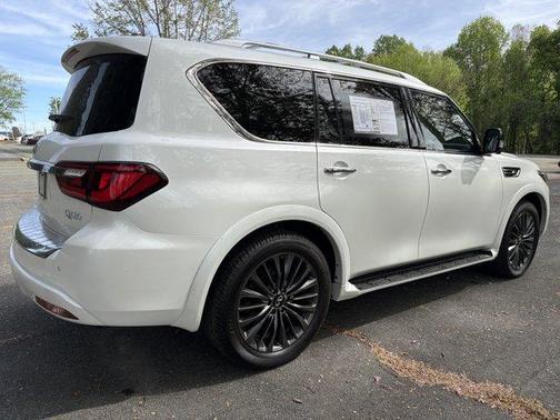 Aspen White 2024 INFINITI QX80 SENSORY