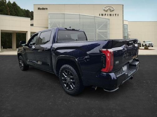 2022 Toyota Tundra Platinum
