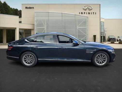 2023 Genesis G80 2.5T
