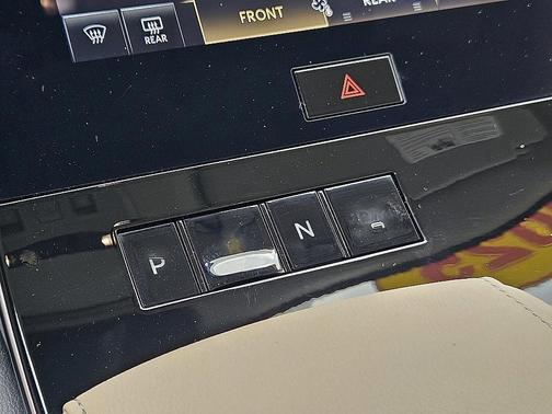 2025 INFINITI QX80 PURE