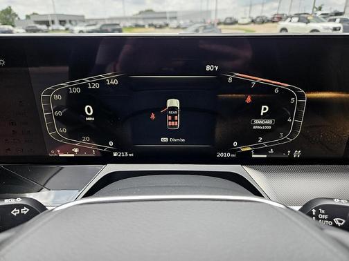 2025 INFINITI QX80 PURE