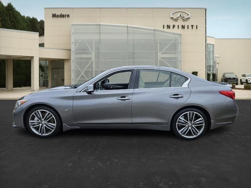 2015 INFINITI Q50 Sport