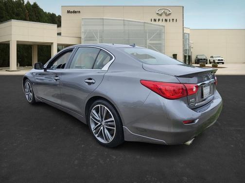 2015 INFINITI Q50 Sport