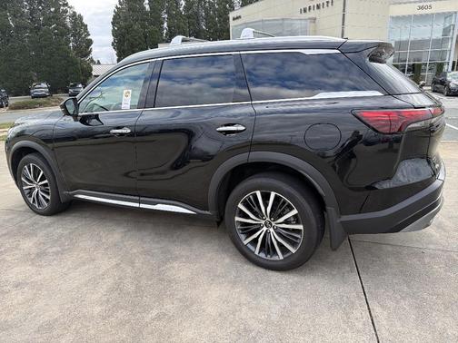2023 INFINITI QX60 SENSORY