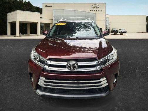 Red 2019 Toyota Highlander Limited