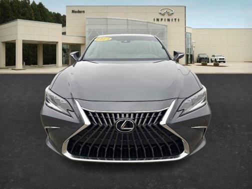 2024 Lexus ES 300h 