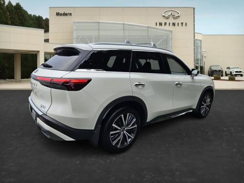 2023 INFINITI QX60 SENSORY