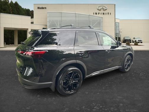 Diamond Black 2027 INFINITI QX60 SPT